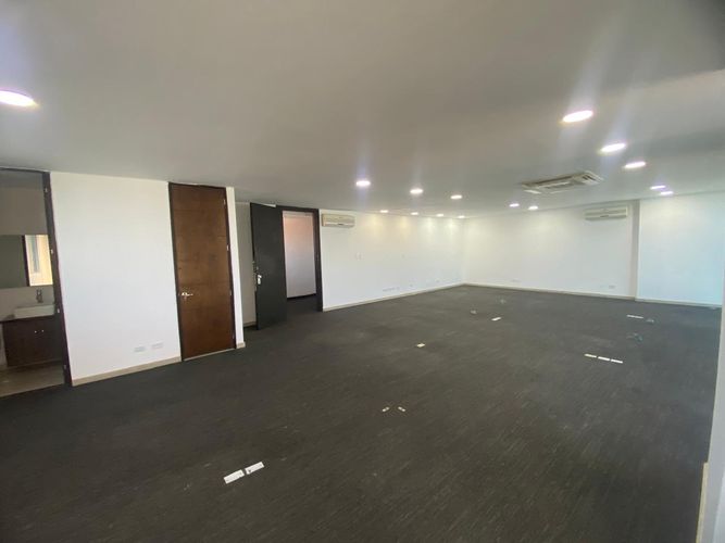 Oficina en arriendo en El Poblado, Medellín, 95 m² · foto 16 de 17