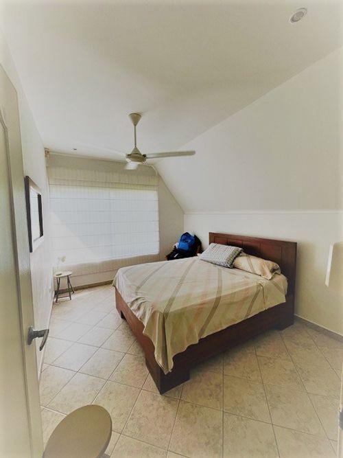 Casa de 3 alcobas en venta en Cn. Campestre El Peñon, Girardot, 187 m² · foto 13 de 24