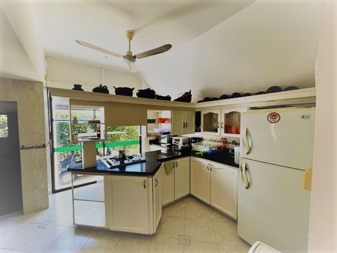 Casa de 3 alcobas en venta en Cn. Campestre El Peñon, Girardot, 187 m² · foto 19 de 24