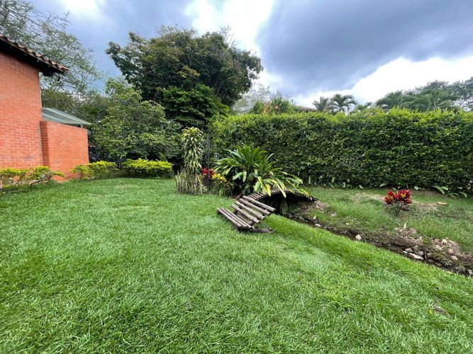 Casa de 4 alcobas en venta en Pance, Cali, 350 m² · foto 2 de 24