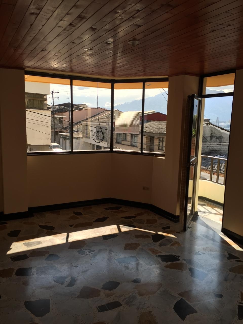 Casa en Arriendo en Popular modelo, Pereira