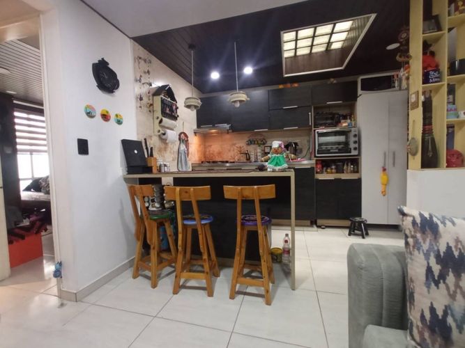 Casa de 8 alcobas en venta en Campin, Bogotá, 345 m² · foto 5 de 24