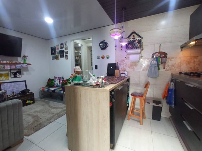 Casa de 8 alcobas en venta en Campin, Bogotá, 345 m² · foto 14 de 24