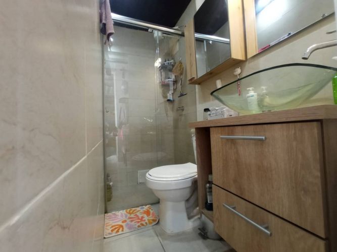 Casa de 8 alcobas en venta en Campin, Bogotá, 345 m² · foto 17 de 24