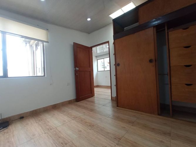 Casa de 8 alcobas en venta en Campin, Bogotá, 345 m² · foto 19 de 24