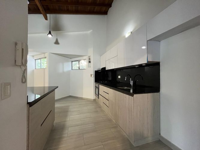 Apartamento de 4 alcobas en arriendo en El Poblado, Medellín, 170 m² · foto 5 de 19