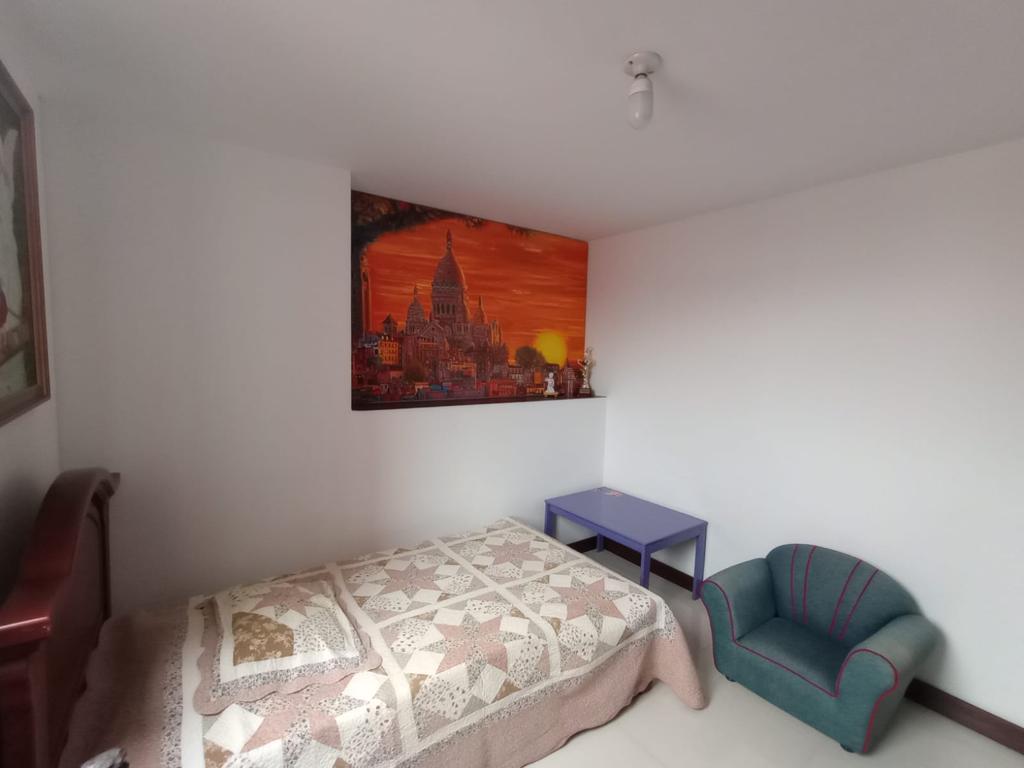 Apartamento en arriendo en Laureles, Medellín · foto 7 de 12