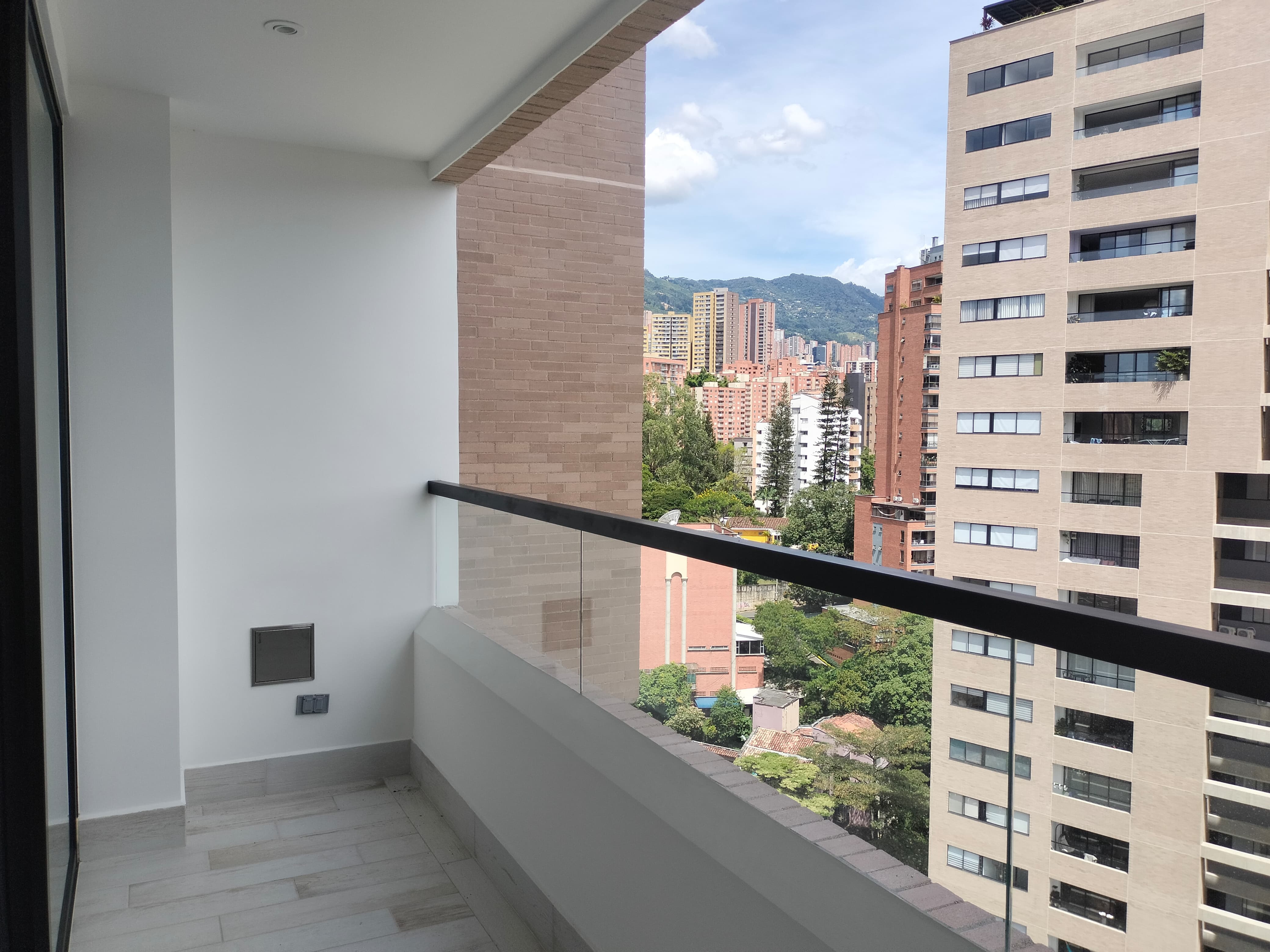 Apartamento en arriendo en El Poblado, Medellín · foto 18 de 18