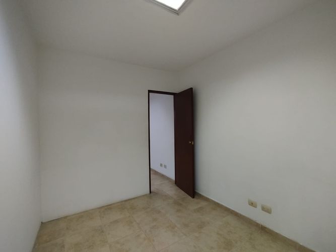 Oficina en venta en Olaya Herrera, Pereira, 43 m² · foto 7 de 10