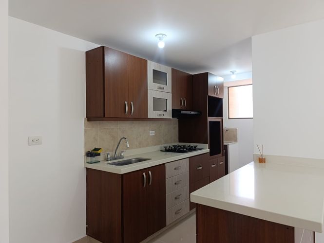 Apartamento de 3 alcobas en arriendo en El Poblado, Medellín, 78 m² · foto 7 de 20