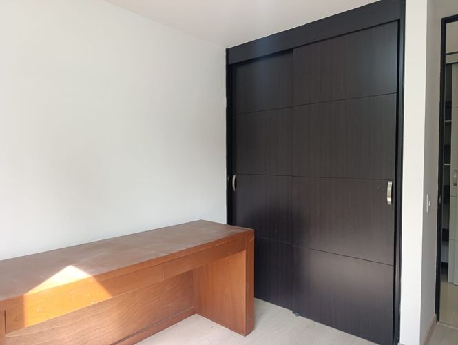 Apartamento de 3 alcobas en arriendo en El Poblado, Medellín, 78 m² · foto 11 de 20