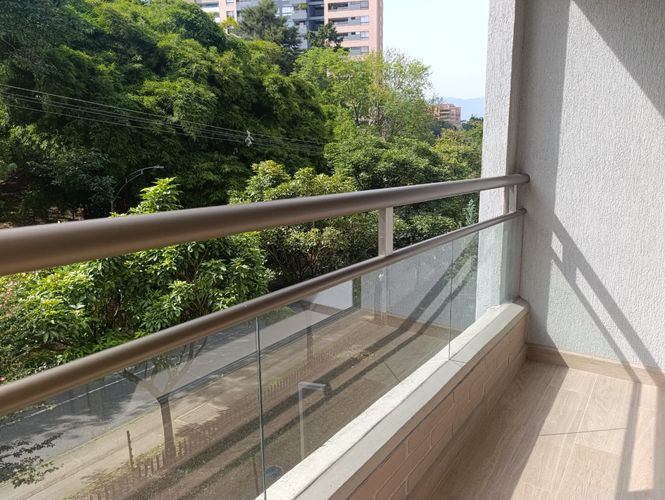 Apartamento de 3 alcobas en arriendo en El Poblado, Medellín, 78 m² · foto 20 de 20