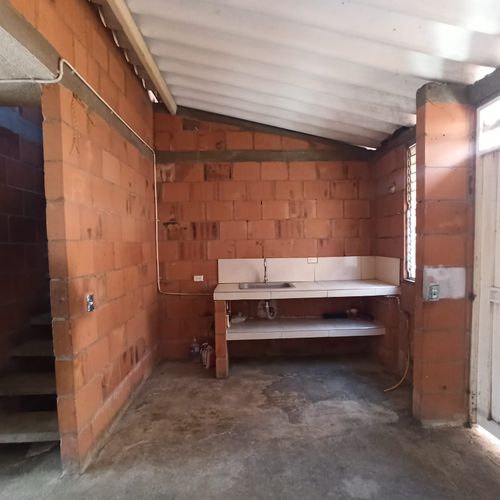 Casa de 2 alcobas en venta en El Carmelo, Candelaria, 60 m² · foto 4 de 10