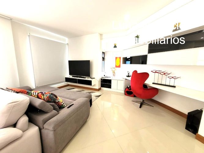Apartamento de 4 alcobas en venta en Cabecera Del Llano, Bucaramanga, 264 m² · foto 9 de 20