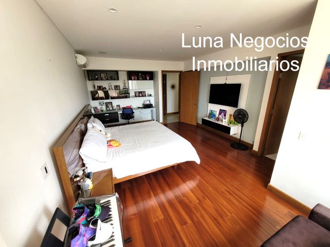 Apartamento de 4 alcobas en venta en Cabecera Del Llano, Bucaramanga, 264 m² · foto 10 de 20