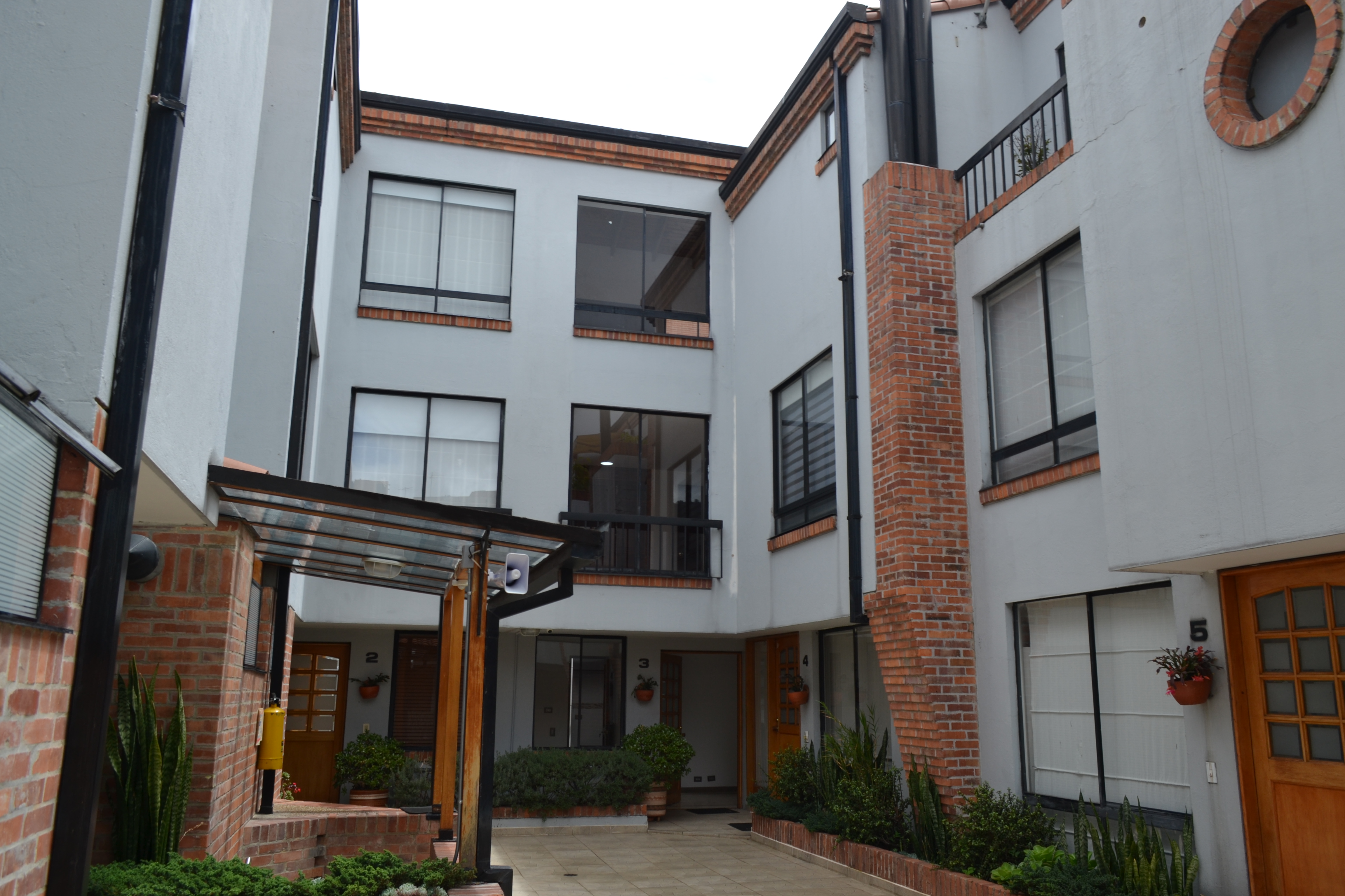 Casa en venta en Cedritos, Bogotá · foto 7 de 24