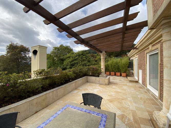 Casa de 9 alcobas en venta en Santa Ana Oriental, Bogotá, 1043 m² · foto 12 de 24