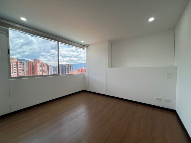 Apartamento de 2 alcobas en arriendo en Loma Del Chocho, Envigado, 78 m² · foto 14 de 17
