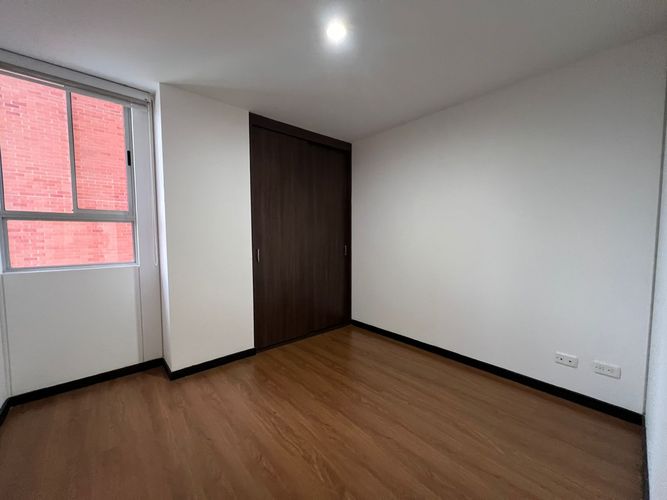Apartamento de 2 alcobas en arriendo en Loma Del Chocho, Envigado, 78 m² · foto 15 de 17