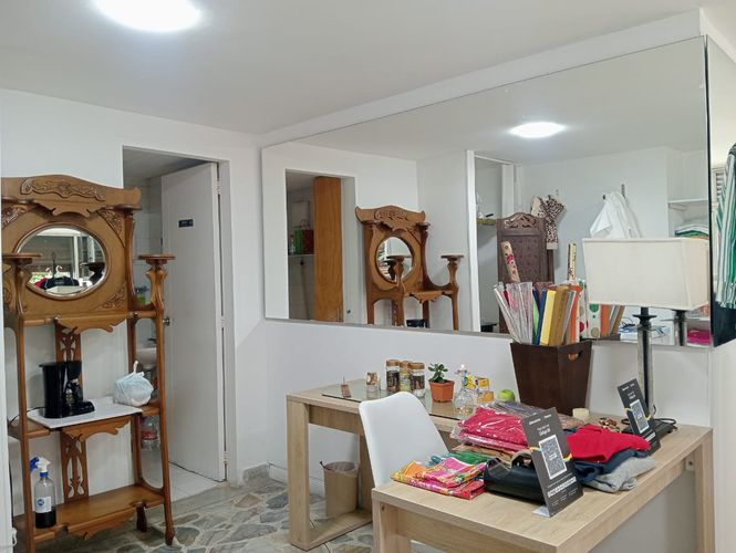 Local en arriendo en Laureles, Medellín, 40 m² · foto 5 de 7