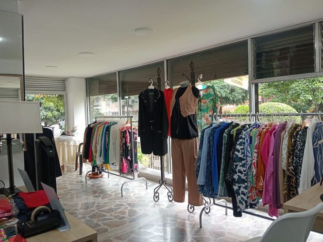 Local en arriendo en Laureles, Medellín, 40 m² · foto 7 de 7