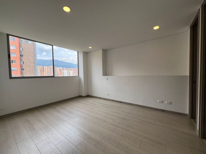 Apartamento de 2 alcobas en arriendo en Loma Del Esmeraldal, Envigado, 105 m² · foto 10 de 16
