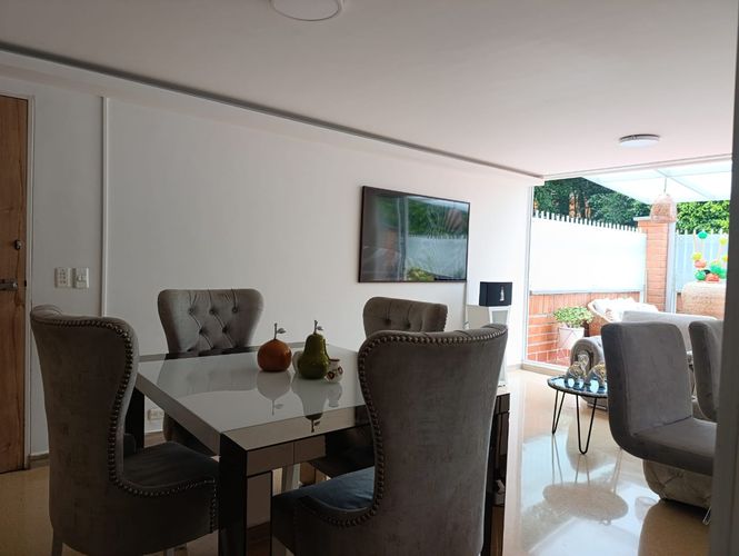 Apartamento de 3 alcobas en venta en Los Naranjos, Medellín, 100 m² · foto 4 de 20