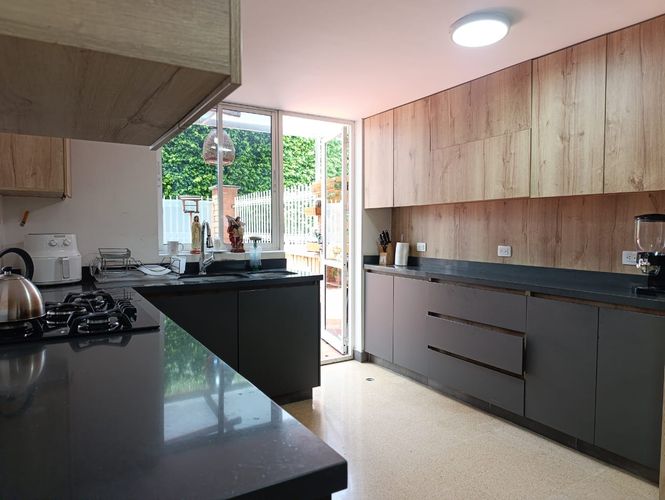 Apartamento de 3 alcobas en venta en Los Naranjos, Medellín, 100 m² · foto 5 de 20