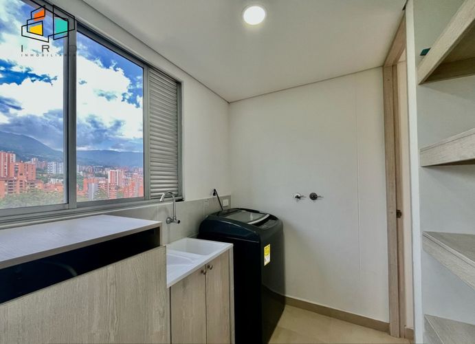 Apartamento de 4 alcobas en arriendo en Santa Maria De Los Angeles, Medellín, 153 m² · foto 3 de 24