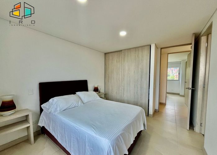 Apartamento de 4 alcobas en arriendo en Santa Maria De Los Angeles, Medellín, 153 m² · foto 13 de 24
