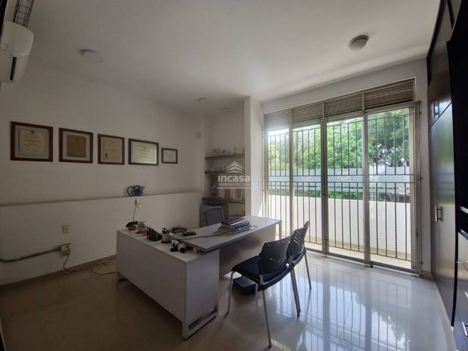 Oficina en arriendo en El Ingenio, Cali, 360 m² · foto 2 de 24