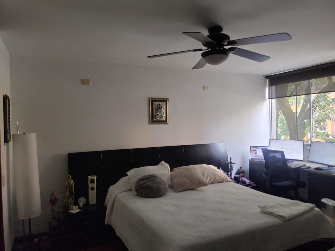 Apartamento en venta en El Poblado, Medellín · foto 7 de 14