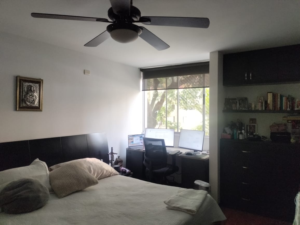 Apartamento en venta en El Poblado, Medellín · foto 8 de 14