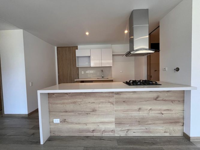Apartamento de 2 alcobas en venta en Los Salados, El Retiro, 84 m² · foto 6 de 20