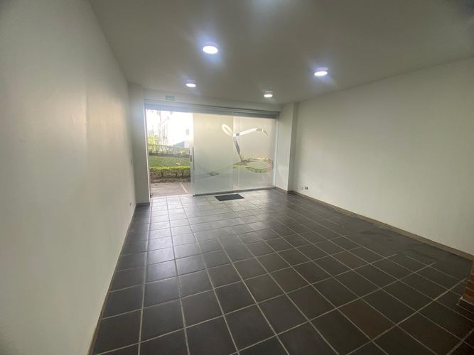 Local en arriendo en El Poblado, Medellín, 60 m² · foto 7 de 14