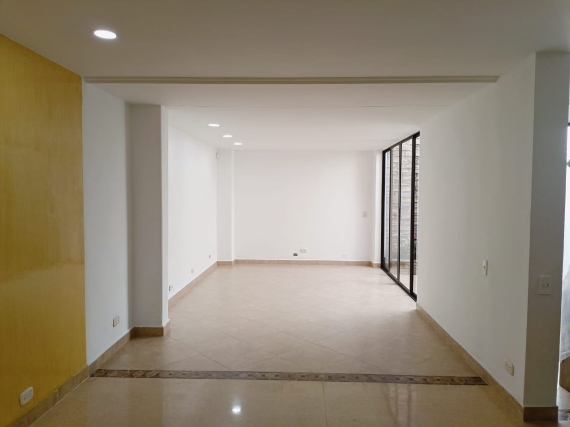 4BR House in Rodeo Alto (180 m²) for Sale - 3
