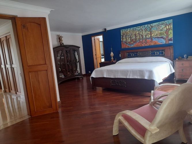 Casa de 4 alcobas en venta en El Tesoro, Medellín, 440 m² · foto 18 de 24