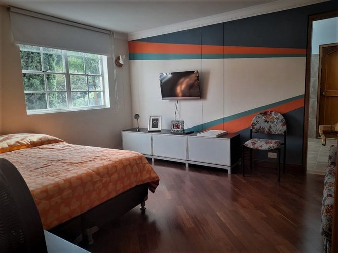 Casa de 4 alcobas en venta en El Tesoro, Medellín, 440 m² · foto 22 de 24