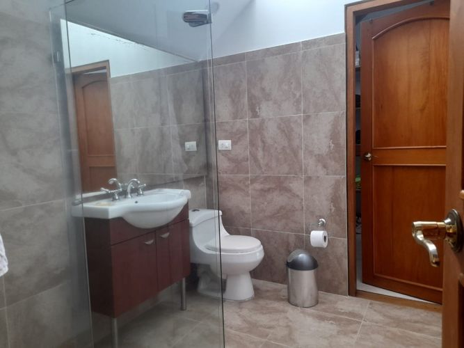 Casa de 4 alcobas en venta en El Tesoro, Medellín, 440 m² · foto 24 de 24