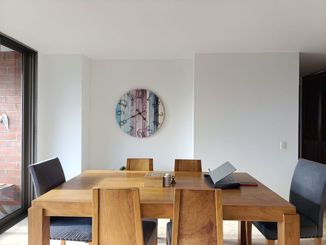 Apartamento de 3 alcobas en arriendo en El Poblado, Medellín, 170 m² · foto 4 de 19