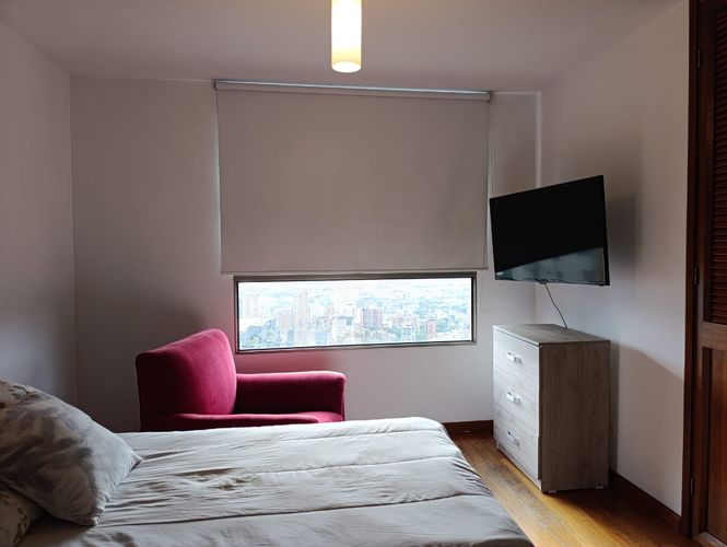 Apartamento de 3 alcobas en arriendo en El Poblado, Medellín, 170 m² · foto 9 de 19