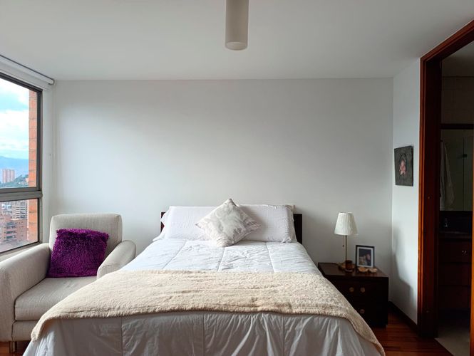 Apartamento de 3 alcobas en arriendo en El Poblado, Medellín, 170 m² · foto 12 de 19