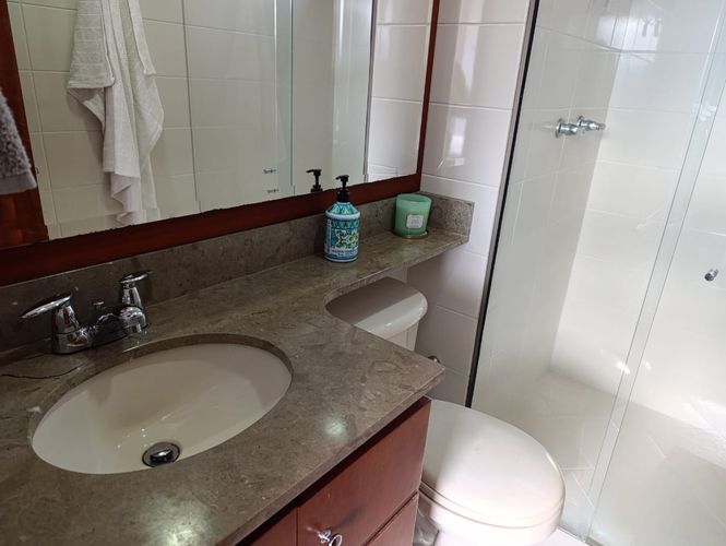 Apartamento de 3 alcobas en arriendo en El Poblado, Medellín, 170 m² · foto 16 de 19