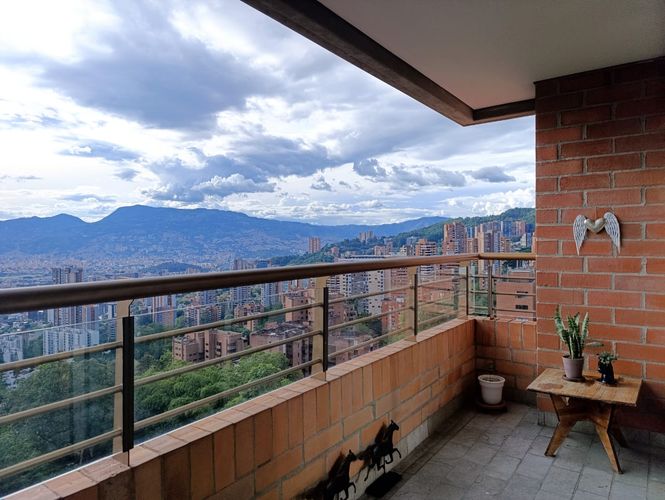 Apartamento de 3 alcobas en arriendo en El Poblado, Medellín, 170 m² · foto 19 de 19