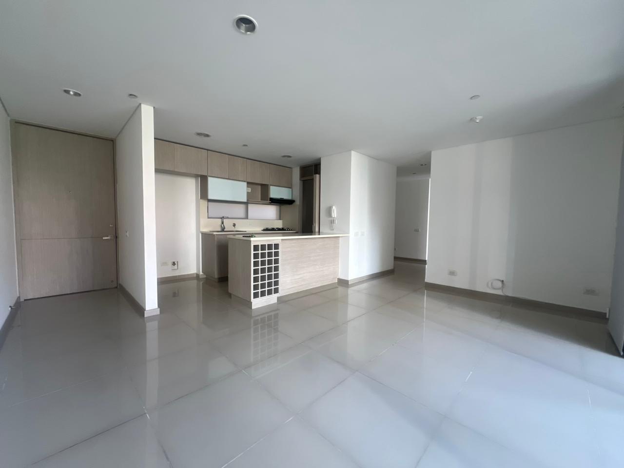 Apartamento en arriendo en Cumbres, Envigado · foto 4 de 18