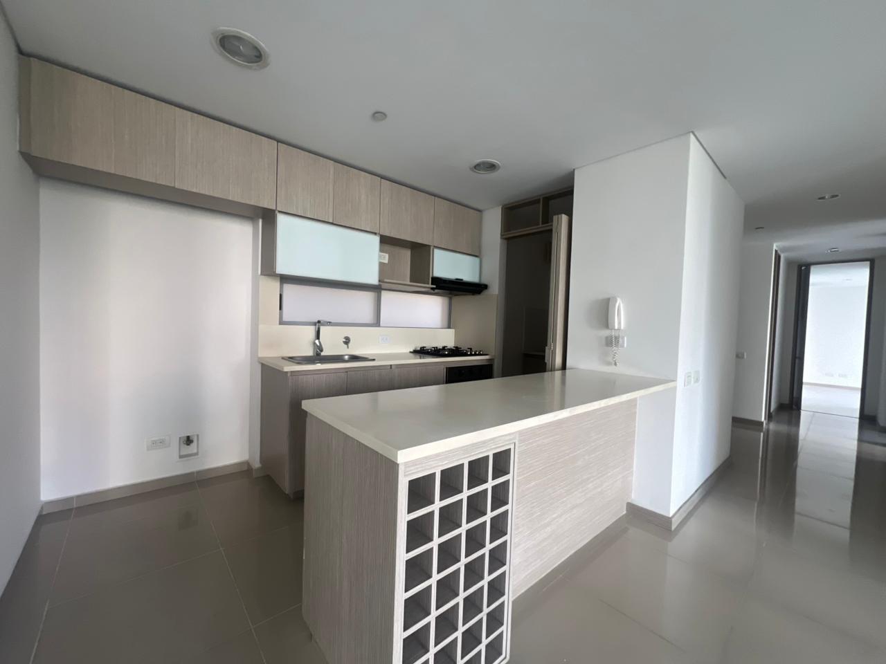 Apartamento en arriendo en Cumbres, Envigado · foto 7 de 18