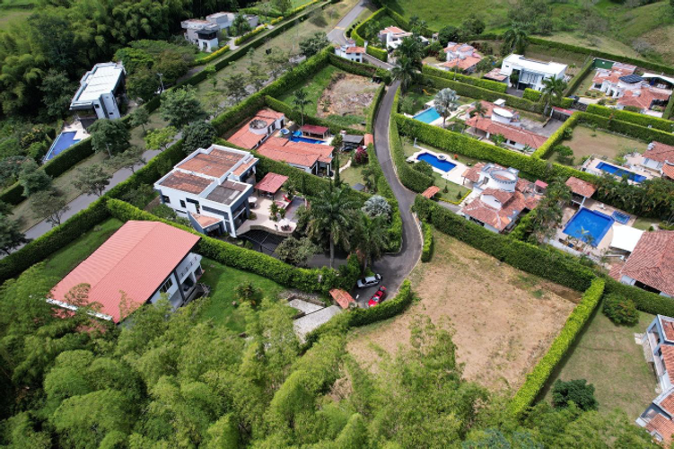 Lote en venta en Cerritos, Pereira, 1657 m² · foto 2 de 14