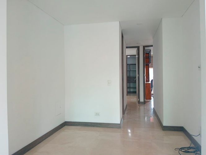 Apartamento de 3 alcobas en arriendo en Laureles, Medellín, 109 m² · foto 10 de 18