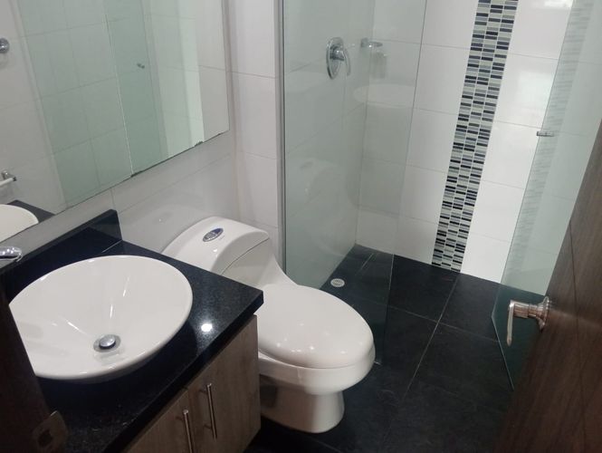 Apartamento de 3 alcobas en arriendo en Laureles, Medellín, 109 m² · foto 16 de 18