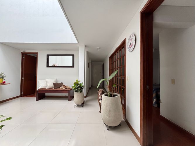 Casa de 12 alcobas en venta en Santa Teresa, Bogotá, 241 m² · foto 9 de 24